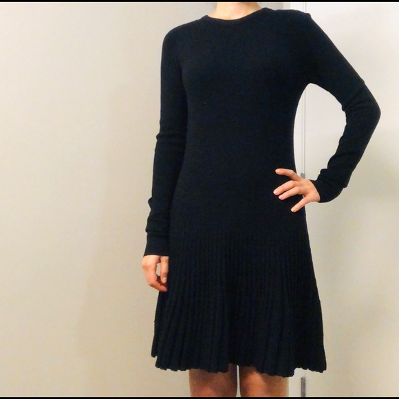 Louis Vuitton Fit and flare knit dress size S - Picture 2 of 5